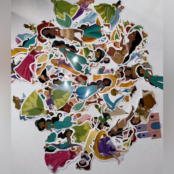 $2  - Princess stickers 25 at random. $2 WITH ANY $10 ORDER OR MORE - Picture 7 of 7